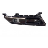 Moldura Botão Vidro Elétrico Tras. Dir. Pajero Sport 2022