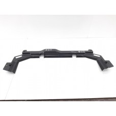 Defletor Superior Diant. Radiador Discovery 5 Hse Hy328a303a