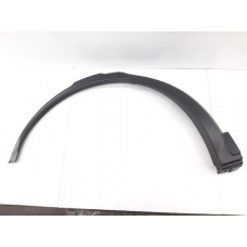 Aplique Para-lama Traseiro Direito Discovery 5 Hse